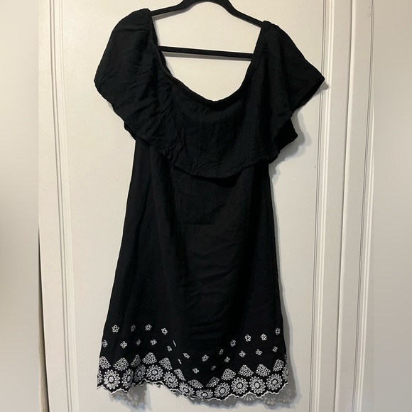 Black off the shoulder dress - linen mix fabric - Picture 2 of 3